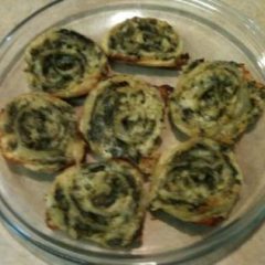 Spinach cheese swirls