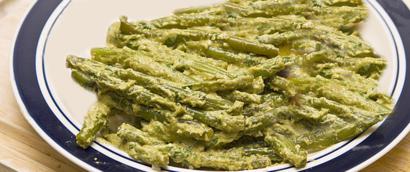 Green beans in Yogurt-Poppy Seed Sauce