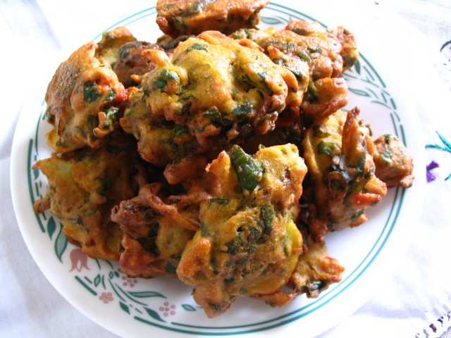 Spinach Pakora with Ajwain Seeds