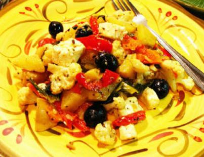 Mixed Vegetable Feta Cheese Salad 