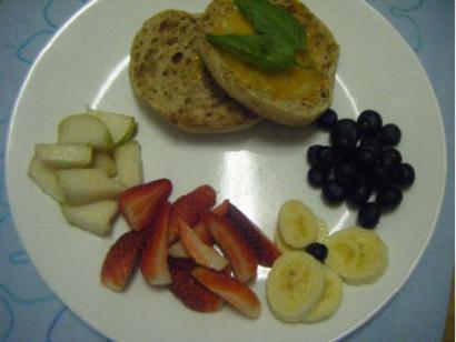 Whole Grain Muffin with Cheese and Fruits