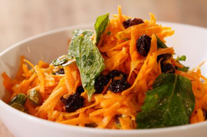 Carrot and Raisins Salad