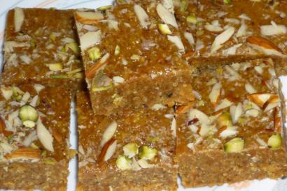 Mohanthal Besan Burfi