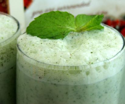 Minty Yogurt Shake