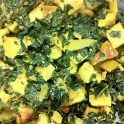 Palak Paneer (Spinach with Curd Cheese)