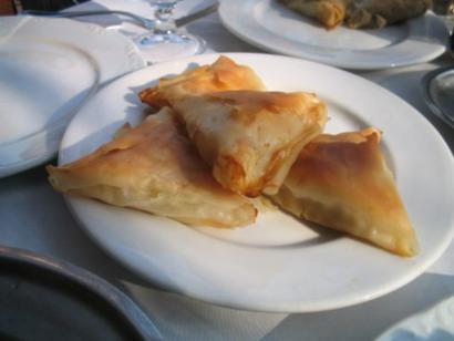 Cheesy Filo Parcels 