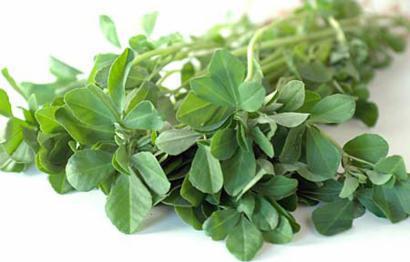 Cubed Potatoes with Fresh Fenugreek 