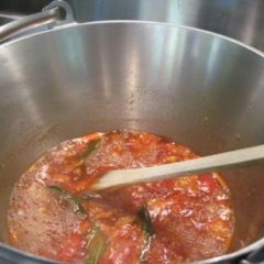 Sweet Tomato Chutney with fennel